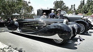 Bugatti Type 57 C Saoutchik & Vanvooren (1939).