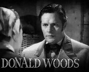 Description de l'image Donald Woods in The White Angel trailer.jpg.