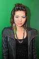 Hayley Kiyoko interpreta Megan.