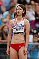 Female athlete with a visible rectus abdominis