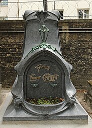 Decorative stylised lettering – Grave of the Caillat Family in Père Lachaise Cemetery, Paris, by Guimard (1899)[170]