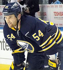 Description de l'image Zack Kassian Sabres 2012-02-19.JPG.