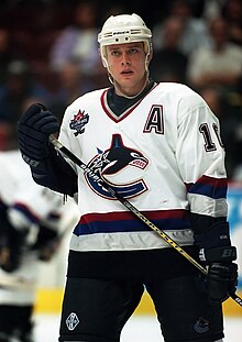 Description de l'image Pavel_Bure_in_Canucks_uniform.jpg.