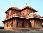 Fatehpur Sikri: Hospital at the corner of Birbal's House