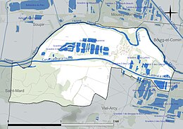 Carte en couleur présentant le réseau hydrographique de la commune