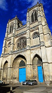 Abbatiale de Corbie, façade ouest.