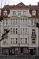 Wohnhaus mit Ladenlokal