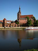 Castillo de Tangermünde y la iglesia de San Esteban