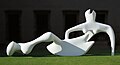 Figura reclinada, de Henry Moore