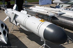 Протикорабельна ракета Х-35Е. Крило у складеному стані. МАКС-2009