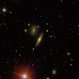 NGC 5197 (midden)