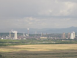 Panorama van het chemiepark Chempark Záluží bij Litvínov