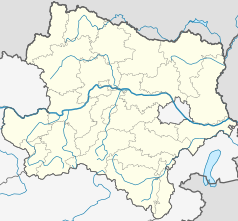 Mapa konturowa Dolnej Austrii, po prawej nieco u góry znajduje się punkt z opisem „Zistersdorf”