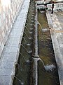 Fontaine des 99 Cannelles.