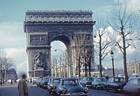 L'Arc de triomphe.