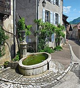 La fontaine du haut.