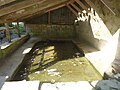 Botsorhel : un lavoir dans le bourg.