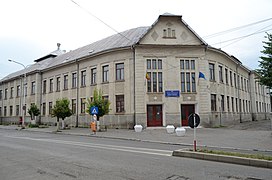 Queen Elizabaeth Grundskole