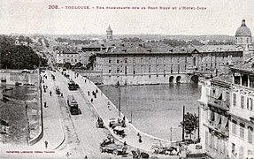 Le pont dans les années 1920, avec l'ancien tramway.