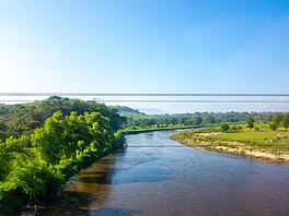 A view of the Acelhuate River from a bridge on the Carretera Troncal del Norte on the border of the San Salvador and Cuscatlán departments