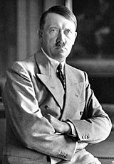 Adolf Hitler Berghof-1936.jpg