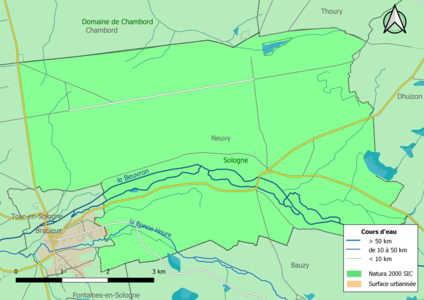 Le territoire communal est entièrement inclus dans le site Natura 2000 « la Sologne ».