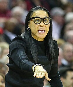 Image illustrative de l’article Dawn Staley