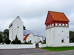 Sankt Bodils kyrka, med separat klocktorn