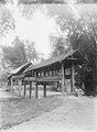 Jembatan beratap dekat Sigli, Aceh, (tahun 1920-an)