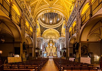 Interior da igreja de San Juan el Real, centro de Calatayud, província de Saragoça, Espanha. (definição 7 161 × 4 990)