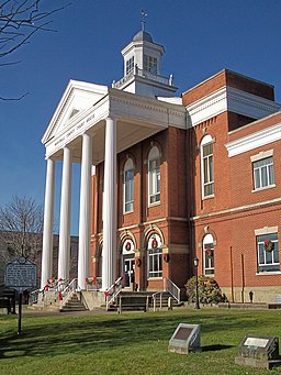 Marshall County Courthouse i Moundsville.