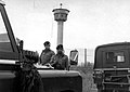 Patrouille conjointe du Service de la frontière britannique et de la BAOR le long de la frontière intérieure allemande dans les années 1970.