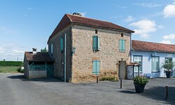 Skyline of Tourdun