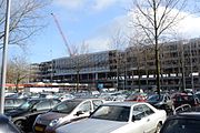 De bestaande en toekomstige parkeermogelijkheid (begin 2013).