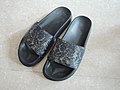 Patterned slides