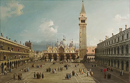 Plaza de San Marcos (Venecia), históricamente centro religioso (Patriarcado de Venecia), político (Palacio del Dux de la Serenísima República) y de comercio a larga distancia (dominó las rutas del Mediterráneo Oriental desde el siglo XII hasta el XVIII). Tiene la mayor parte de su superficie como plaza cerrada, mientras que la zona de los edificios más importantes está abierta hacia el Gran Canal, con lo que su planta es bastante irregular, a pesar de lo armonioso de las proporciones y perspectivas. Napoleón la llamó "el salón de baile más bonito de Europa". Es el lugar privilegiado para eventos como el Carnaval de Venecia.