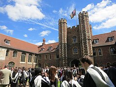 Antiga porta d'entrada al Queen's College