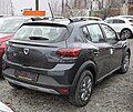 Dacia Sandero Stepway Arka-Yan Görünüm