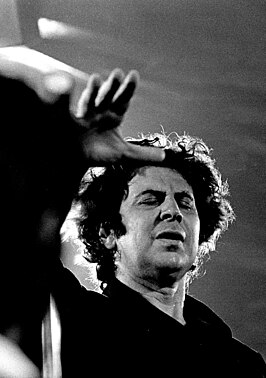 Mikis Theodorakis in 1971