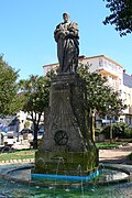 Monumento en Lalín, obra de Asorey.