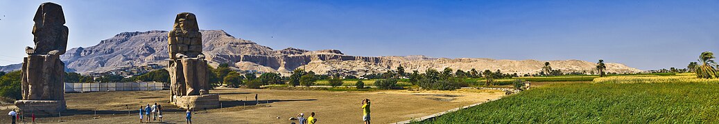 Picha Panorama ya Sanamu za Memnon