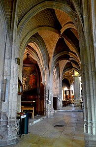 Chapels on the north side of the nave