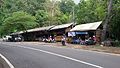 Salah satu warung di sepanjang jalan Gunung Gumitir