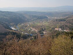 Kyselka z rozhledny Bučina