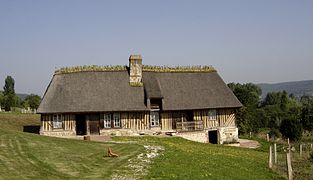 Chaumière normande à Saint-Sulpice-de-Grimbouville (Eure).