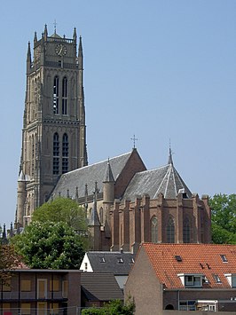 De Grote of Sint-Maartenskerk aan het Kerkplein 1