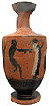 Lekythos (λήκυθος, envase para aceite perfumado usado como cosmético y en rituales funerarios) del Pintor de Aqueloo. Hacia 525 a. C. Entre las figuras representadas hay un atleta en el momento de darse impulso con los halteres (ἁλτῆρες -pesas-), y un tañedor de aulós (αὐλός -doble flauta-).