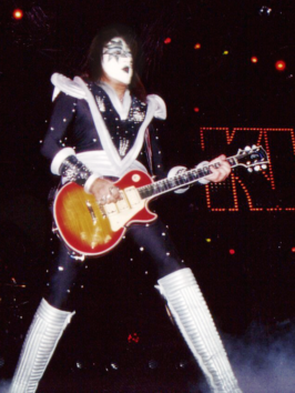 Ace Frehley in 1999