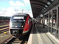 Dieseltriebwagen der Baureihe 642 im Bahnhof