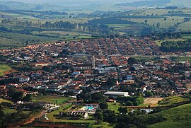 Vista aérea do município de Cássia, em 2009.